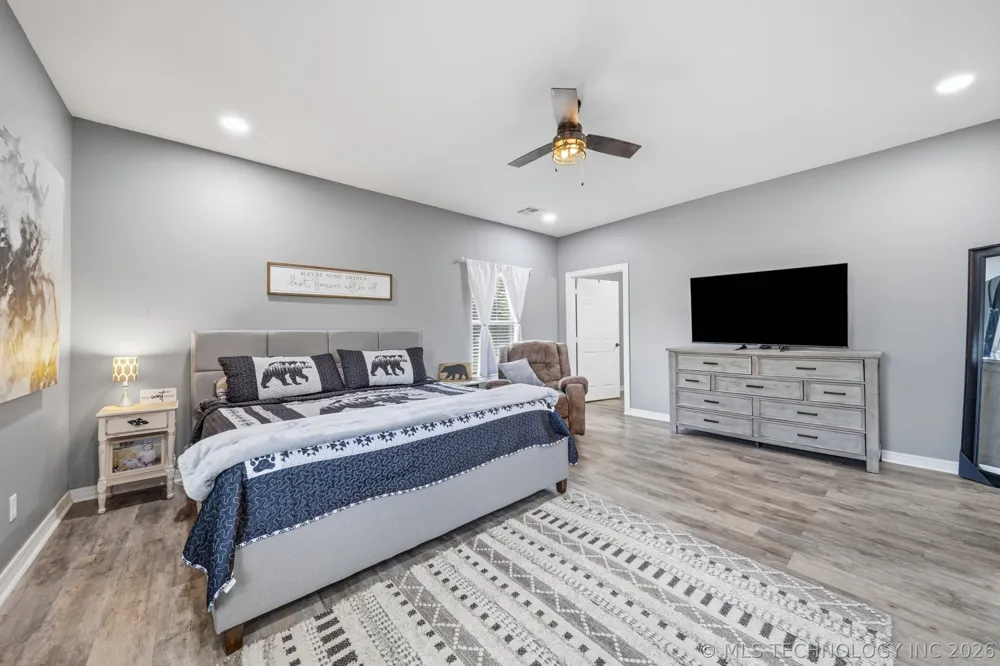 1102 W Main Street Beggs, OK 74421