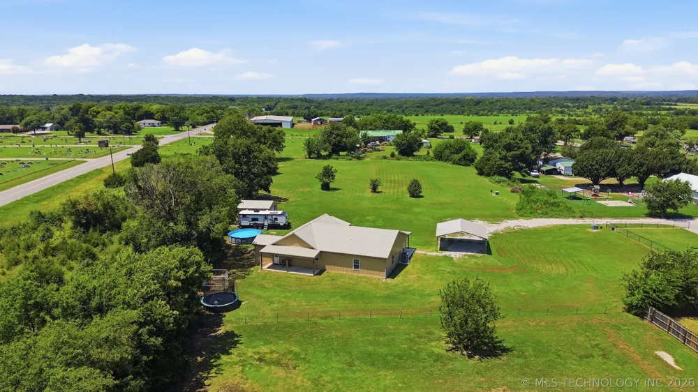 1102 W Main Street Beggs, OK 74421