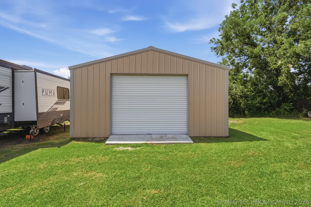 1102 W Main Street Beggs, OK 74421