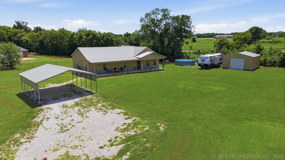 1102 W Main Street Beggs, OK 74421