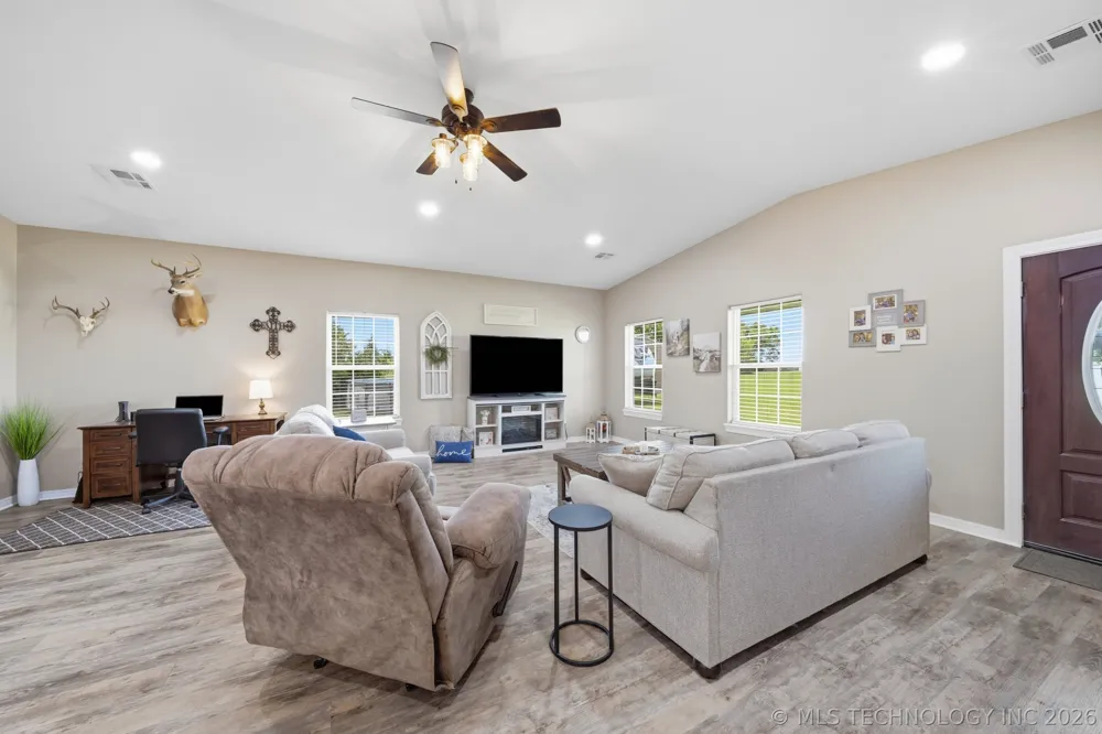 1102 W Main Street Beggs, OK 74421