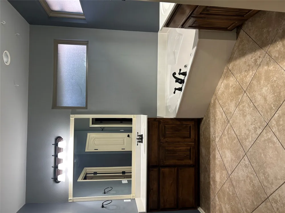 9402 95th East EastPlace Owasso, OK 74055