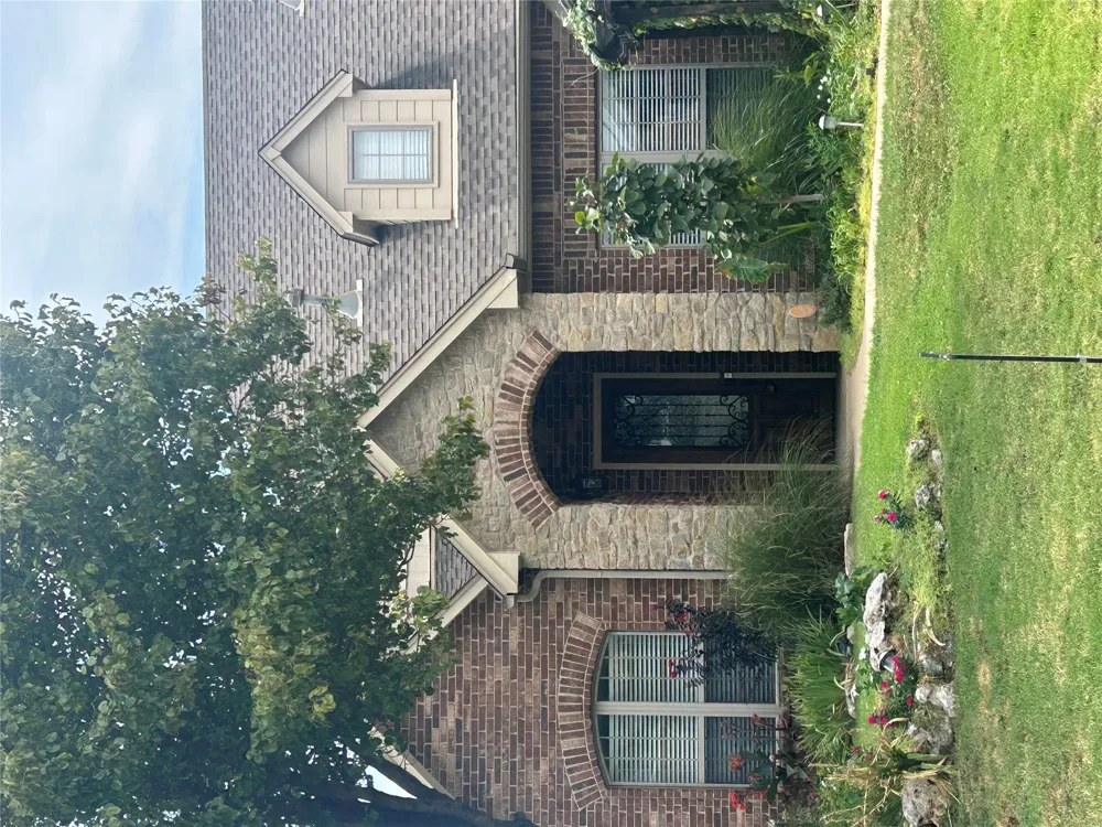 9402 95th East EastPlace Owasso, OK 74055
