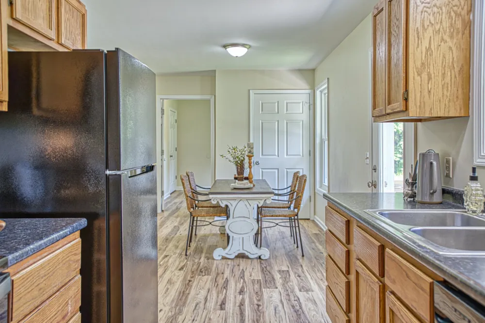 500 Forrest Cove Ln Cookeville, TN 38501
