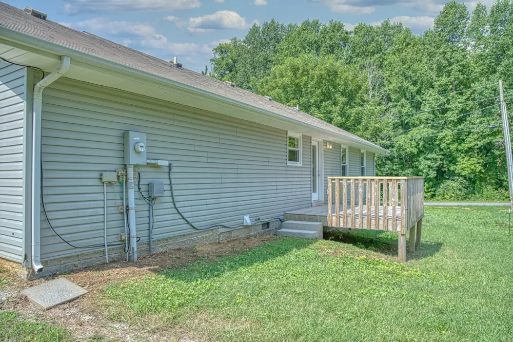 500 Forrest Cove Ln Cookeville, TN 38501