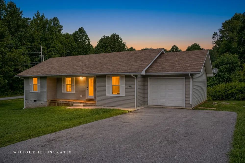 500 Forrest Cove Ln Cookeville, TN 38501