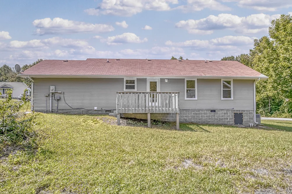 500 Forrest Cove Ln Cookeville, TN 38501