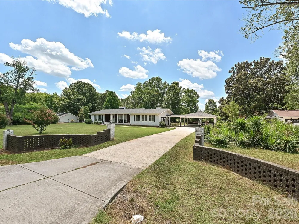3501 Parkwood School Road Monroe, NC 28112