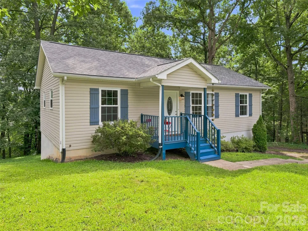 1019 Mountain Drive Candler, NC 28715