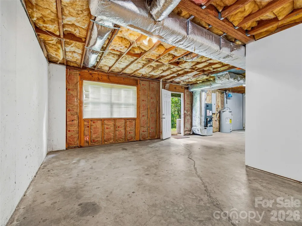 1019 Mountain Drive Candler, NC 28715