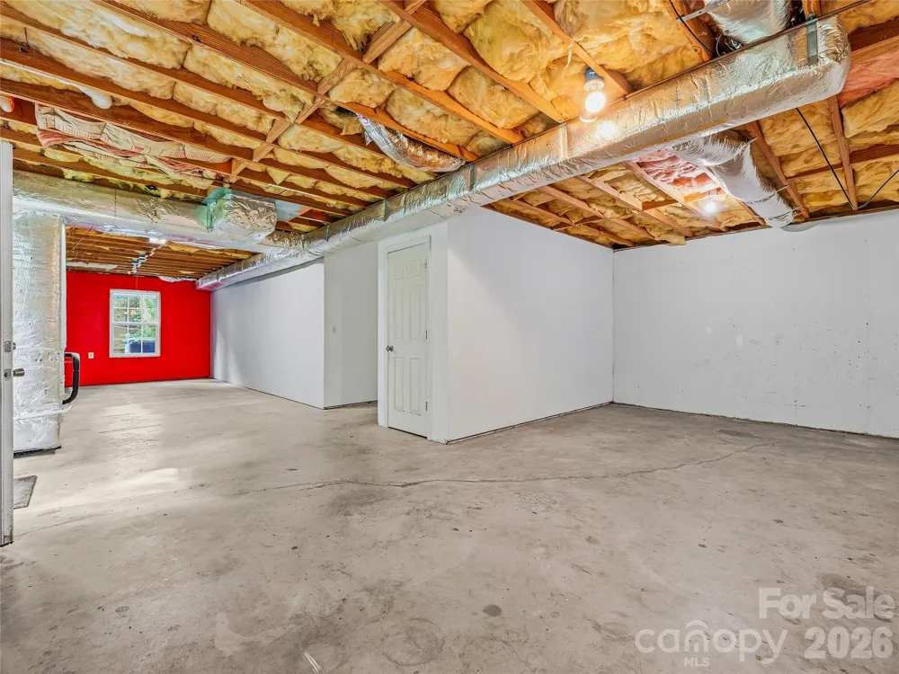 1019 Mountain Drive Candler, NC 28715