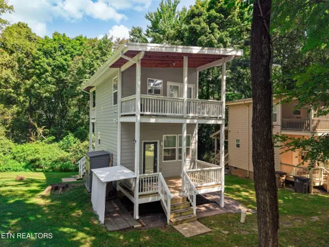2539 Orchard House Way