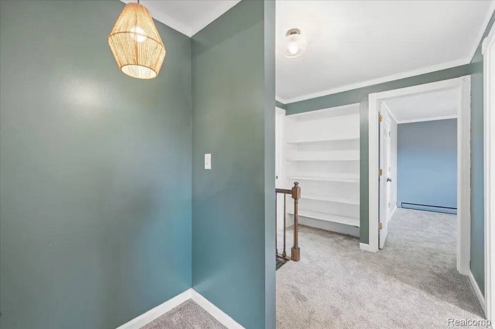 1888 Squaw Lagoon Drive Oxford Charter Township, MI 48371