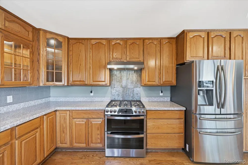 1888 Squaw Lagoon Drive Oxford Charter Township, MI 48371