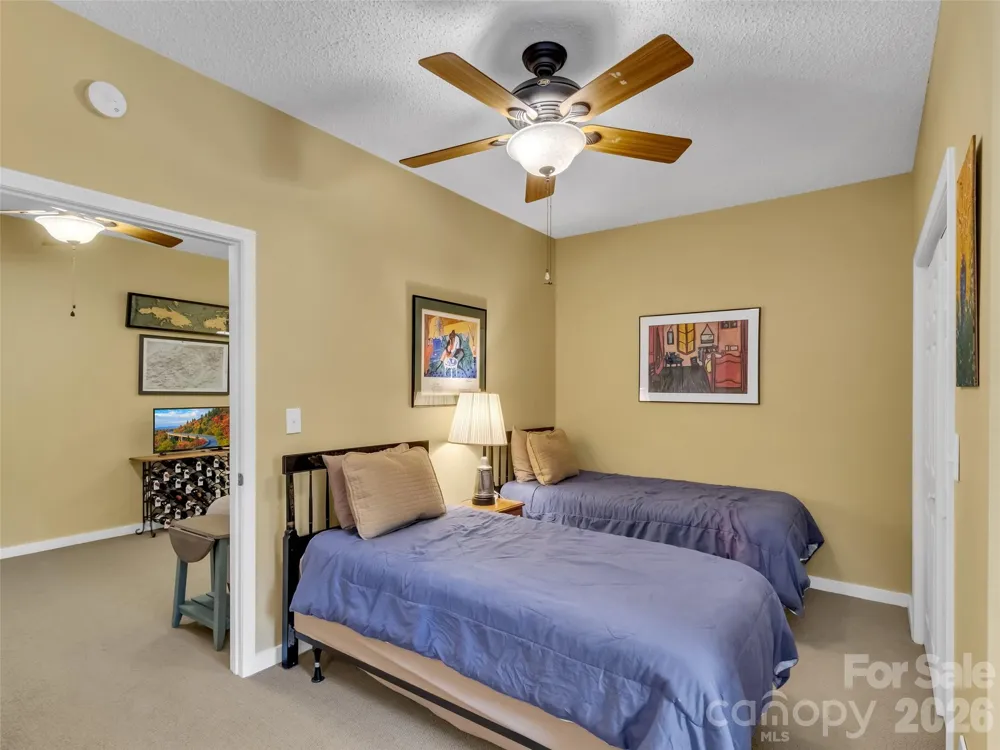 936 Little Mountain Road Waynesville, NC 28786