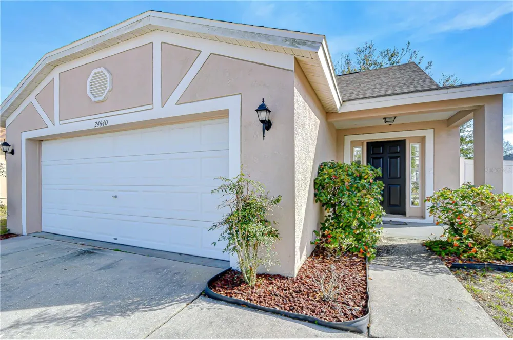 24640 SIENA DRIVE Lutz, FL 33559
