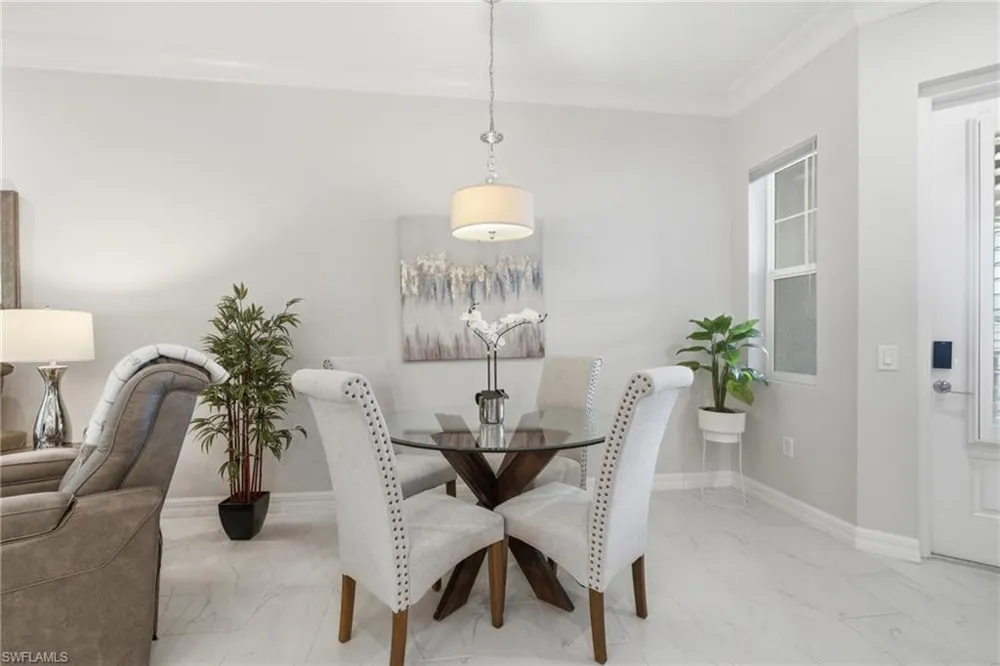 238 Indies Drive E #201 Naples, FL 34114