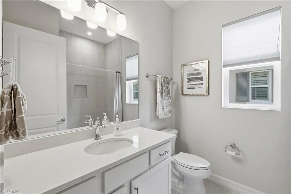 238 Indies Drive E #201 Naples, FL 34114