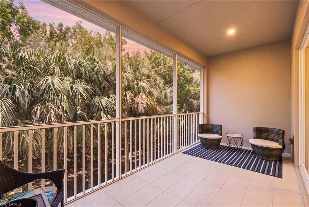 238 Indies Drive E #201 Naples, FL 34114