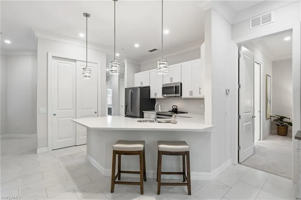 238 Indies Drive E #201 Naples, FL 34114