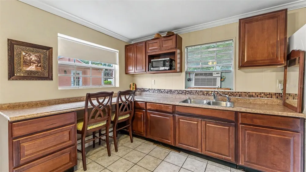 212 KENWITH ROAD Lakeland, FL 33803