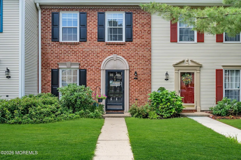 8 Preakness Court Tinton Falls, NJ 07724