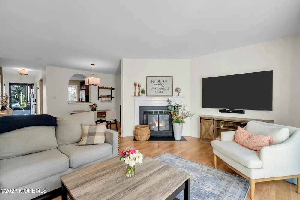 8 Preakness Court Tinton Falls, NJ 07724