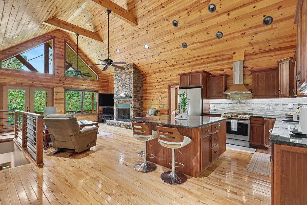 210 Majestic Drive Hayesville, NC 28904