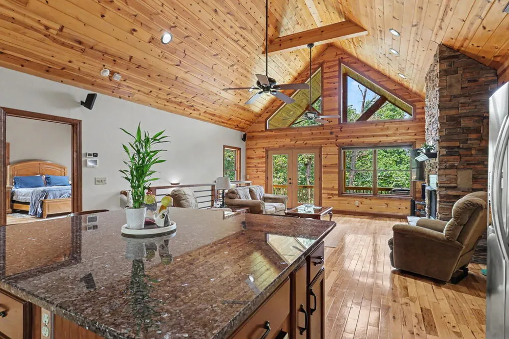210 Majestic Drive Hayesville, NC 28904