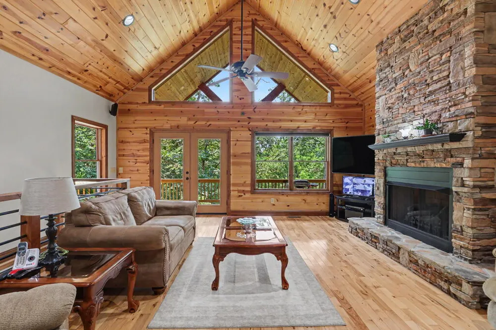 210 Majestic Drive Hayesville, NC 28904