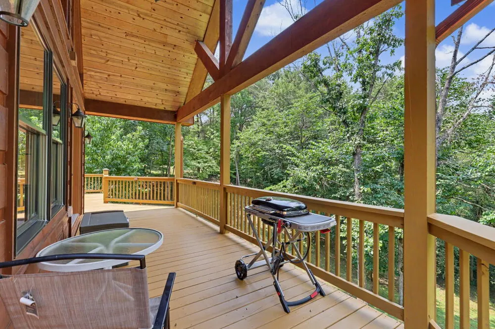 210 Majestic Drive Hayesville, NC 28904
