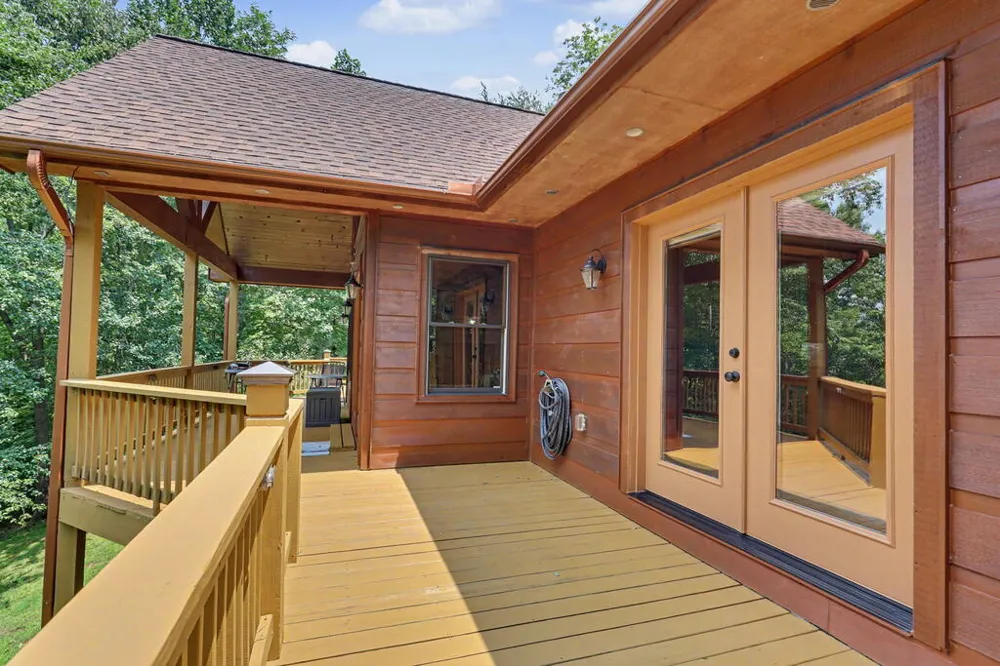 210 Majestic Drive Hayesville, NC 28904