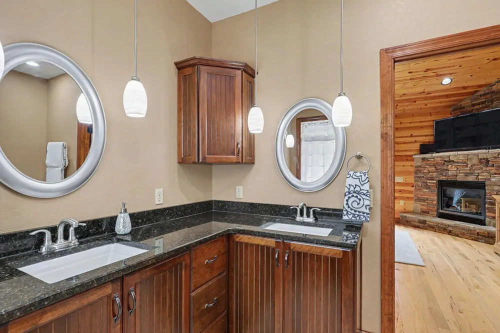 210 Majestic Drive Hayesville, NC 28904