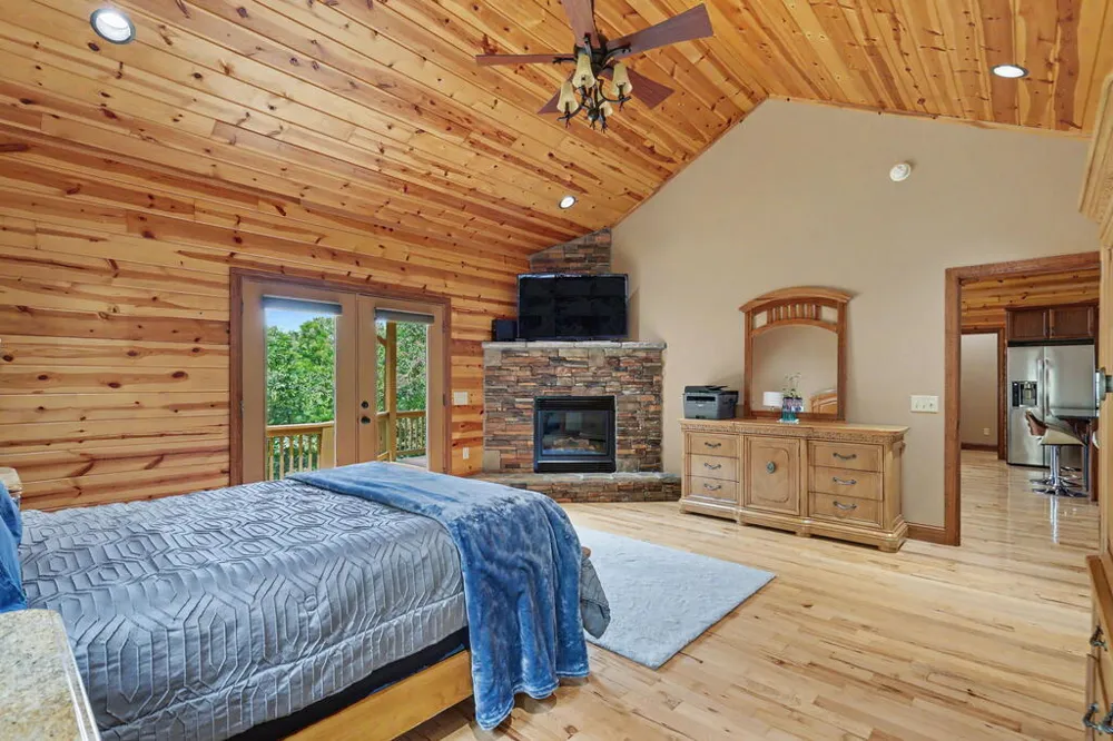 210 Majestic Drive Hayesville, NC 28904