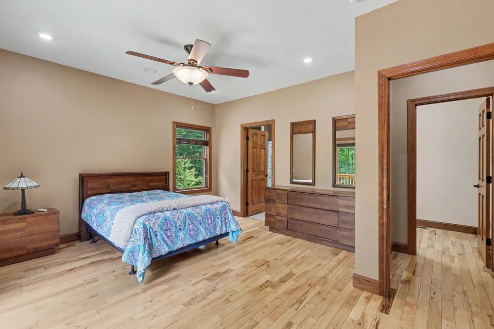 210 Majestic Drive Hayesville, NC 28904