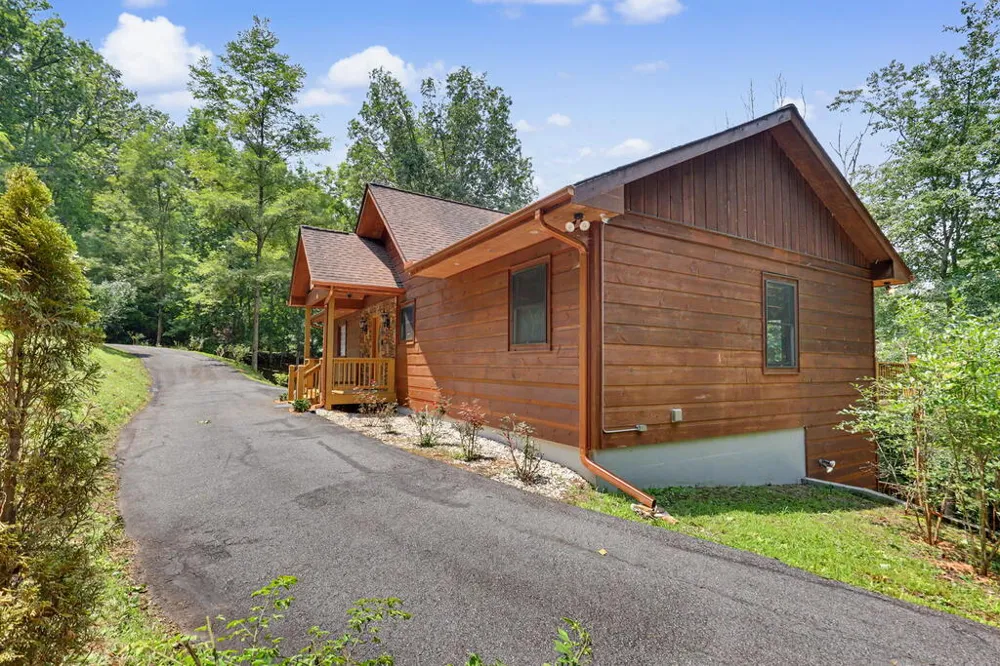 210 Majestic Drive Hayesville, NC 28904