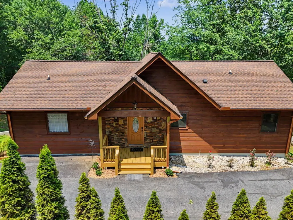 210 Majestic Drive Hayesville, NC 28904