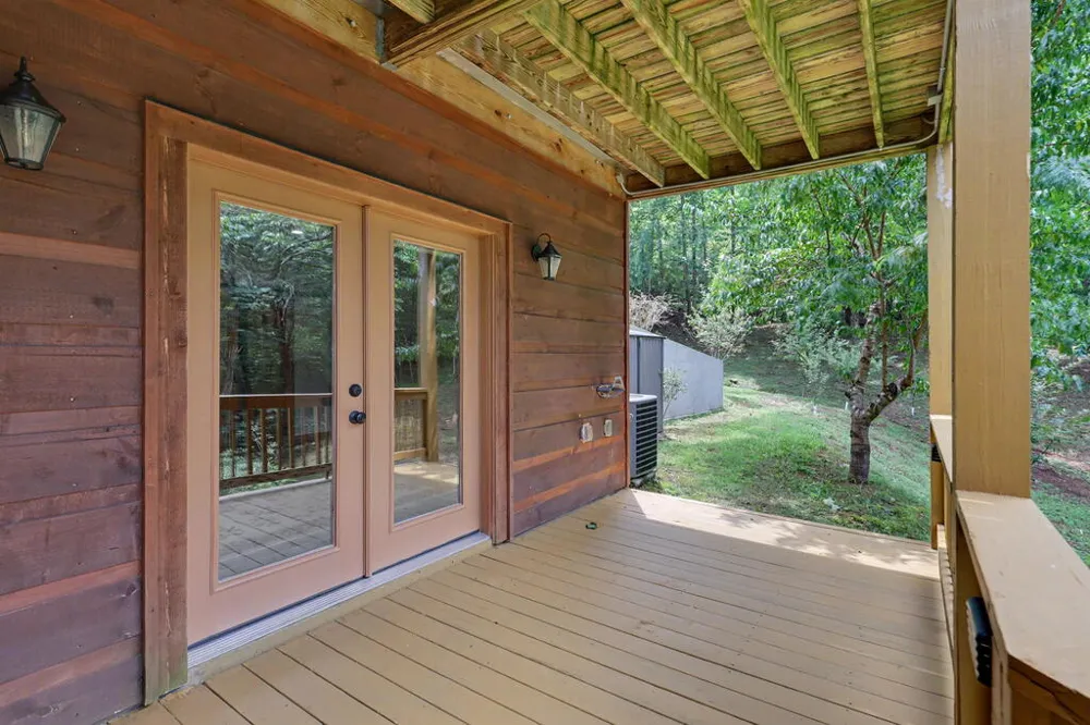 210 Majestic Drive Hayesville, NC 28904