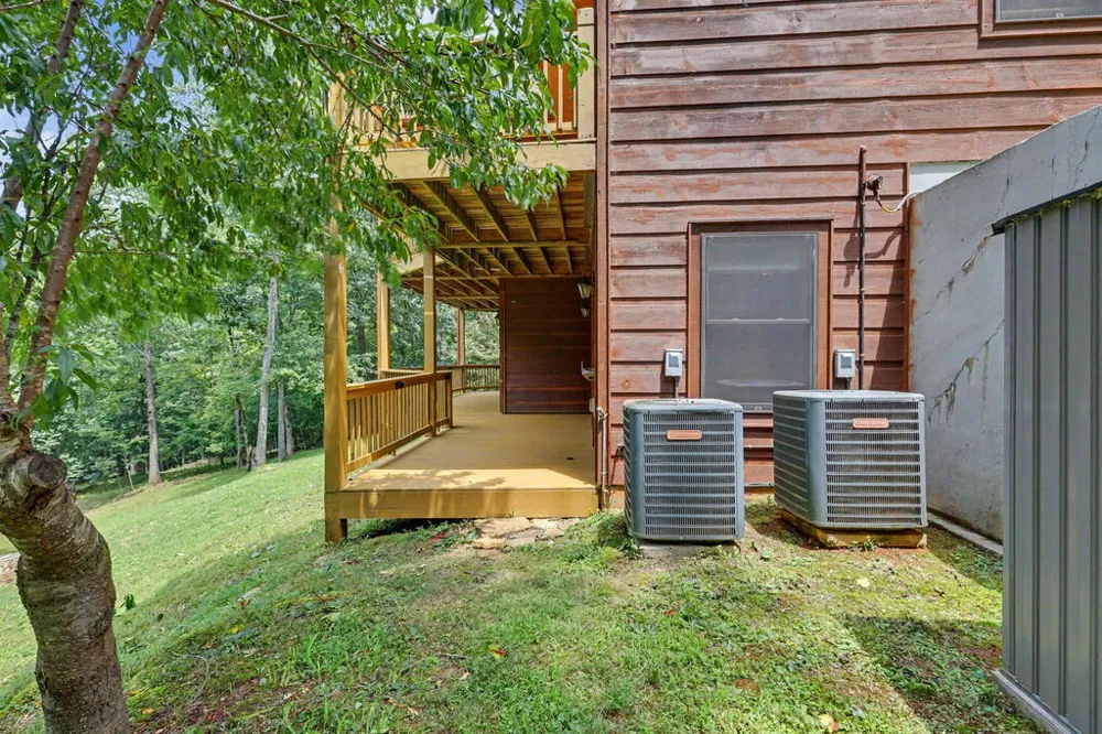 210 Majestic Drive Hayesville, NC 28904