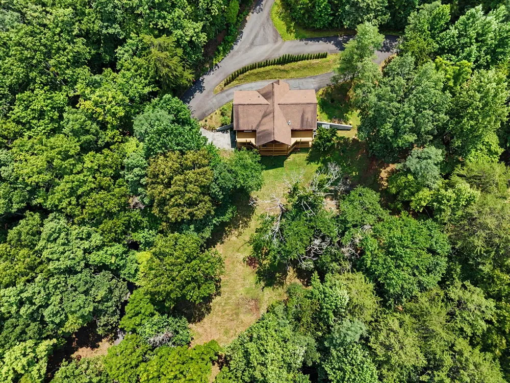 210 Majestic Drive Hayesville, NC 28904