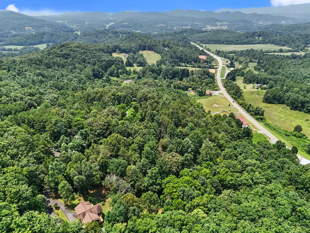 210 Majestic Drive Hayesville, NC 28904