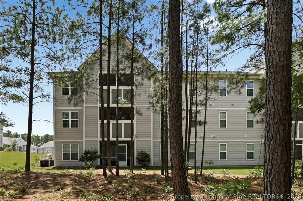 288 Gallery Drive #204 Spring Lake, NC 28390