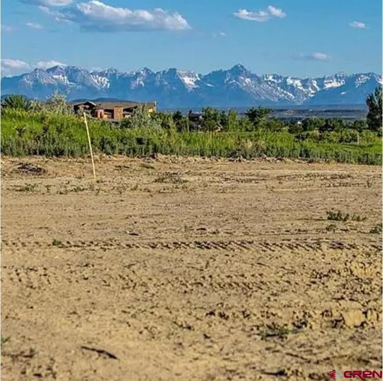 2215 Chimney Rock Way Montrose, CO 81401