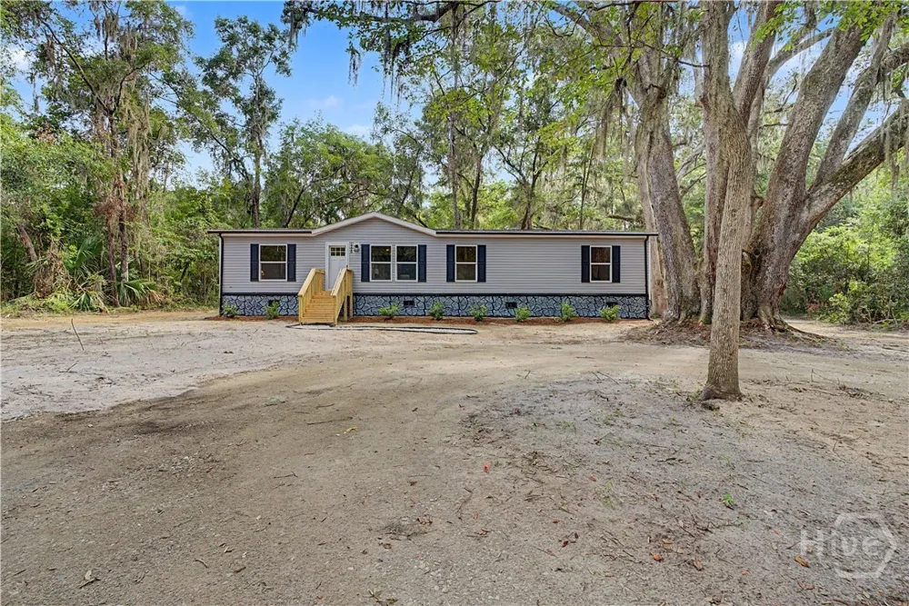 1228 Hatcher Drive NE Townsend, GA 31331