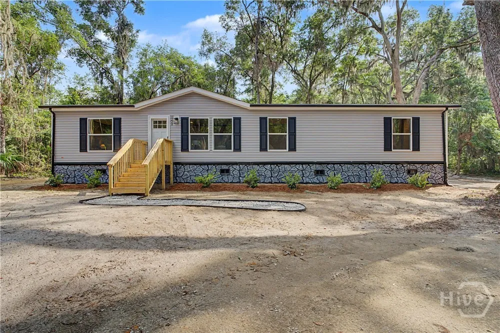 1228 Hatcher Drive NE Townsend, GA 31331
