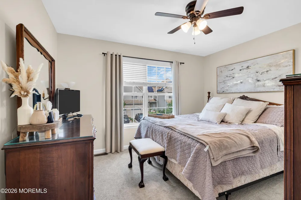 18 Frost Lane East Windsor, NJ 08520