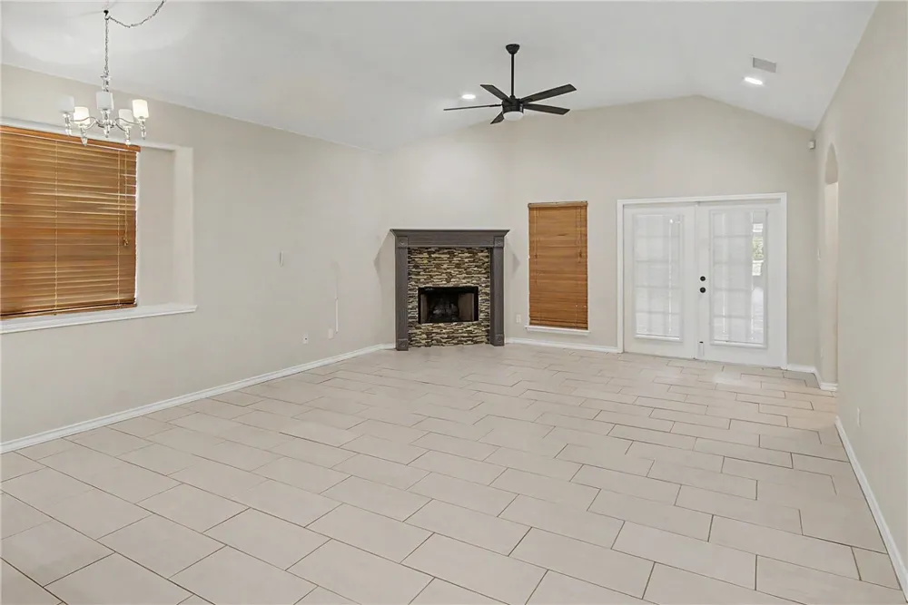 2529 Windrose Drive Corpus Christi, TX 78414