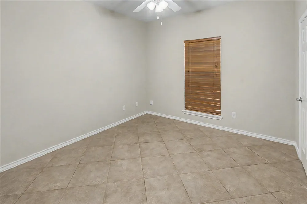 2529 Windrose Drive Corpus Christi, TX 78414