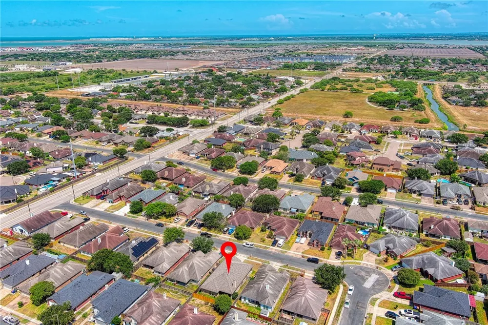 2529 Windrose Drive Corpus Christi, TX 78414