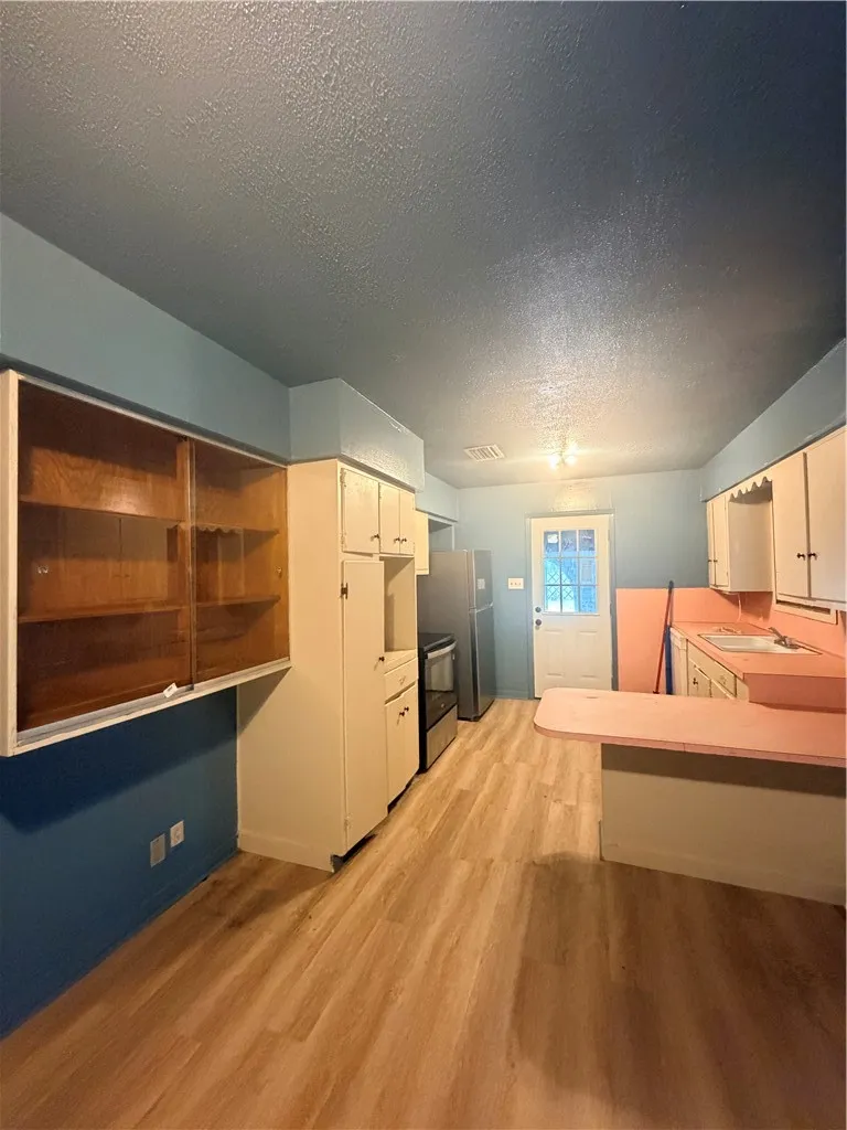 809 Loma Street Alice, TX 78332